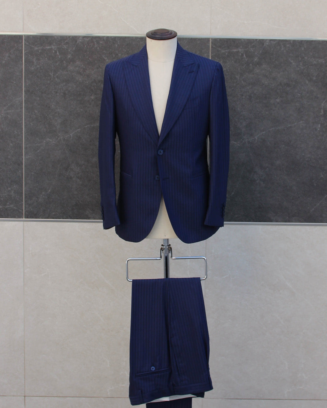 ABITO LONDON BLU CHIARO RIGATO 21