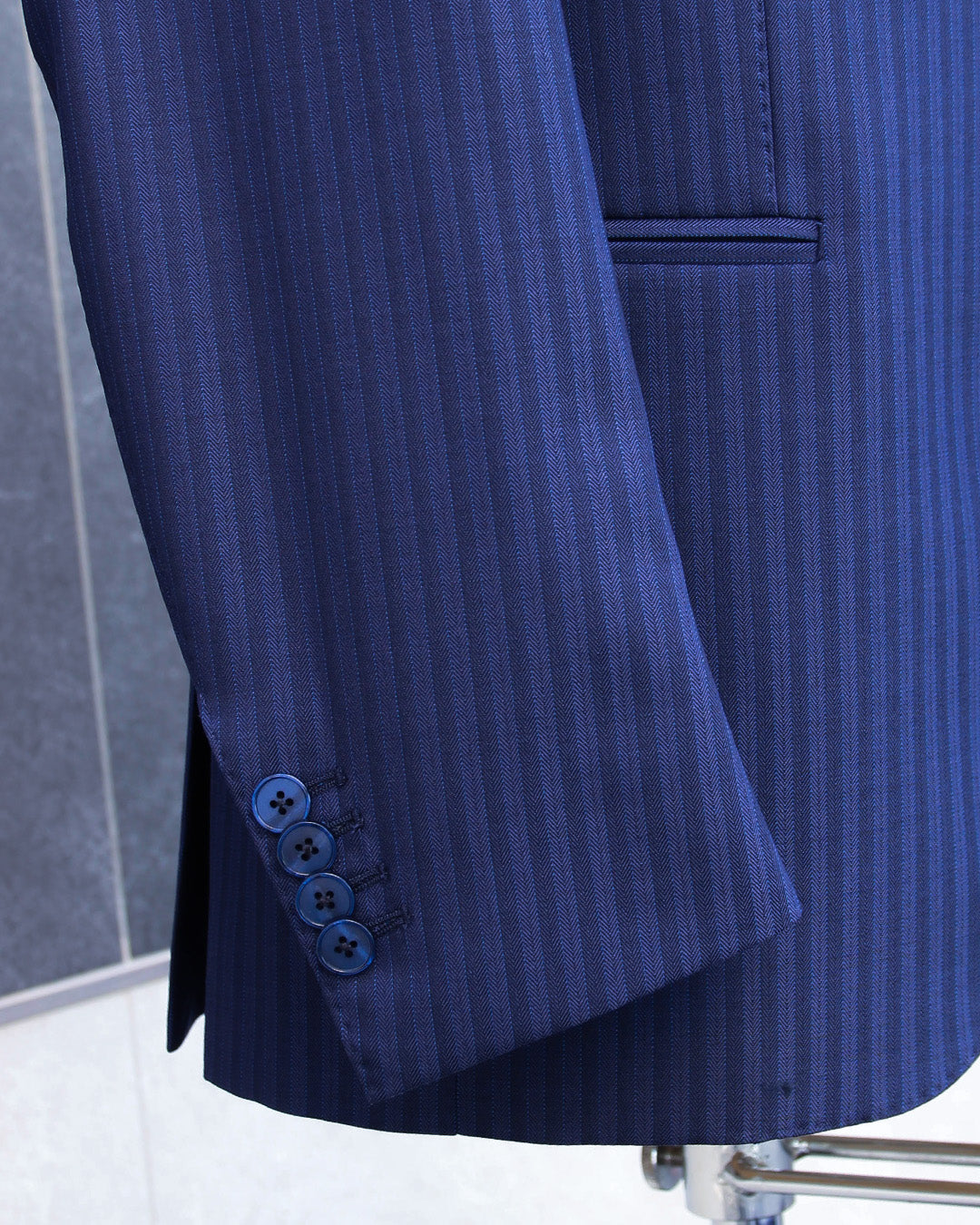 ABITO LONDON BLU CHIARO RIGATO 21